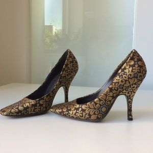 SALE! Tom Ford for Yves Saint Laurent Heels